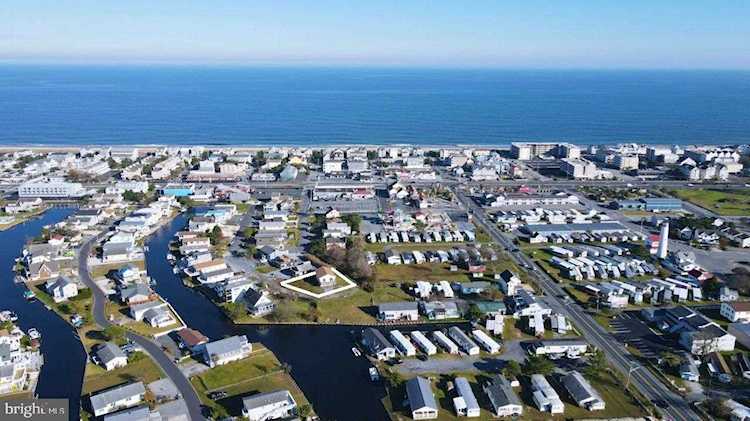 28 High Tide Ln Fenwick Island, DE 19944