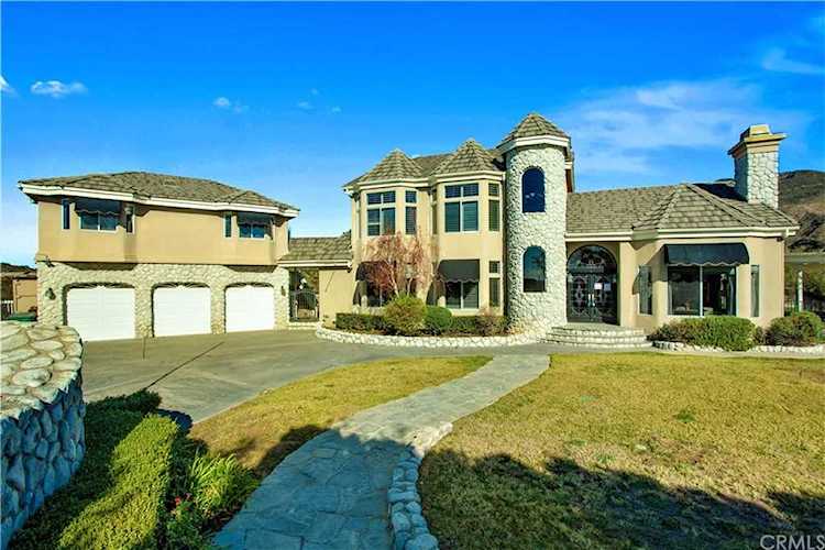 1 Windy Ridge Road Trabuco Canyon, CA 92679