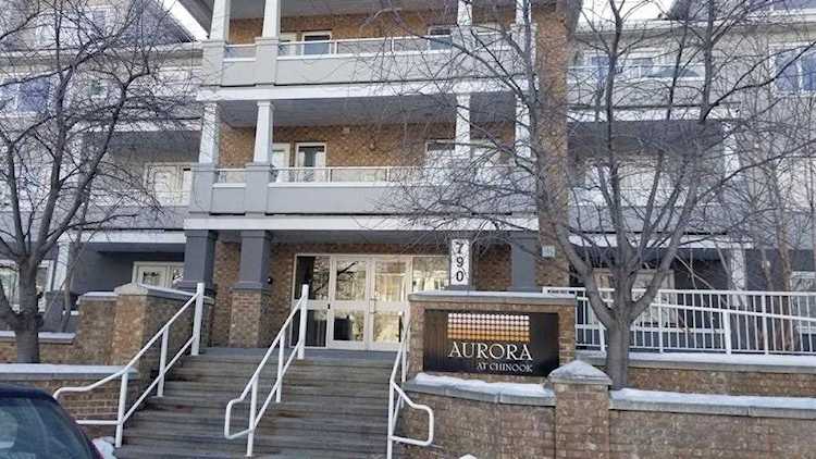790 Kingsmere Crescent SW #306 Calgary, AB T2V 2G9