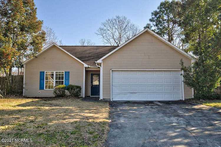 250 Ross Court Leland, NC 28451