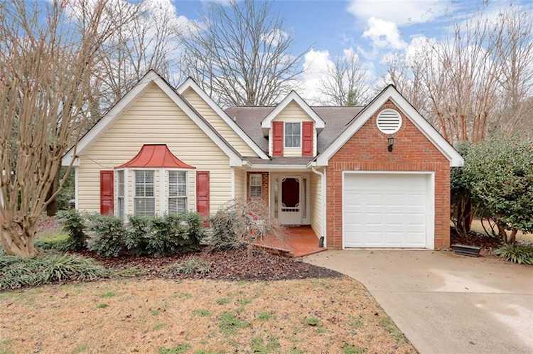 2282 Collinworth Dr Marietta, GA 30062 | 6835321 Photo 1