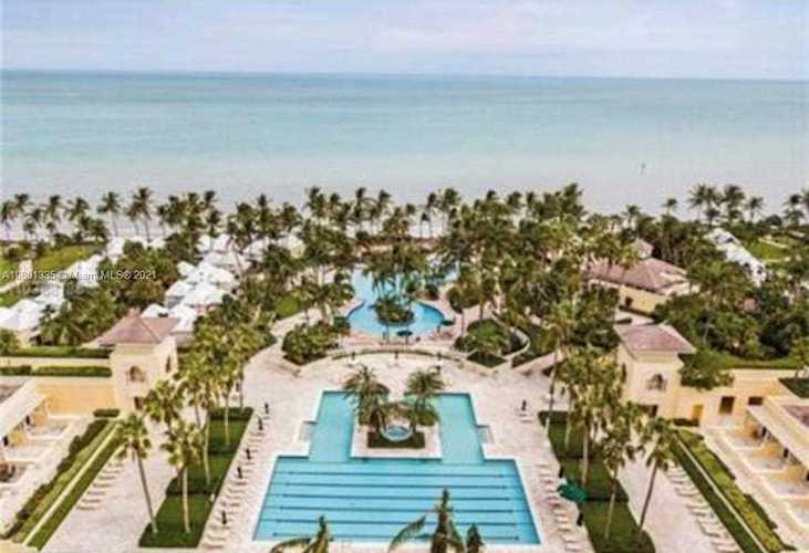 781 Crandon Blvd #306 Key Biscayne, FL 33149