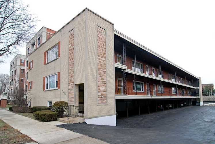 409 Lathrop Ave #1E River Forest, IL 60305