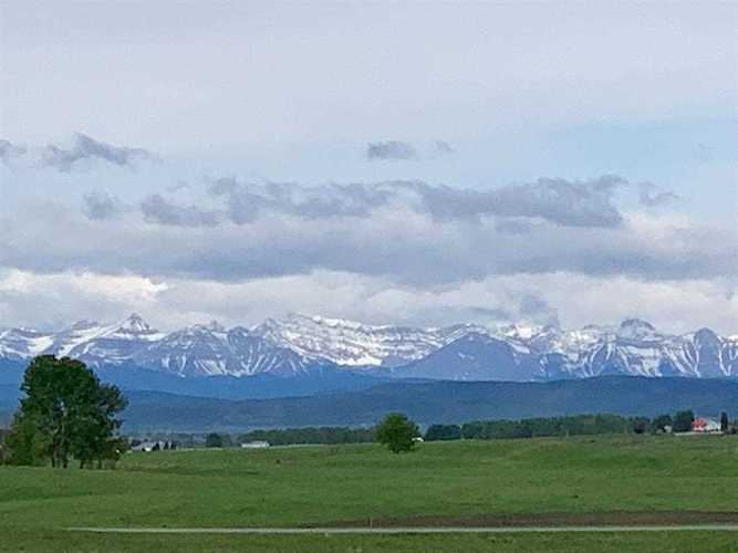 340024 2A St E Rural Foothills County, AB T1S 1A2