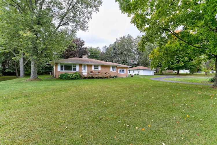408 66th St South Haven, MI 49090