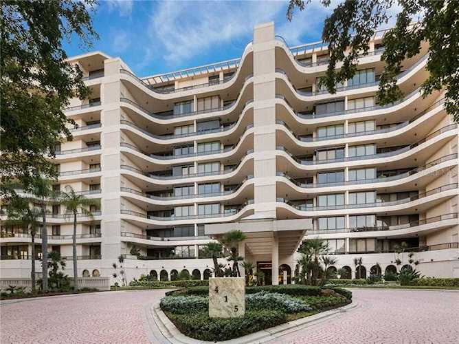 415 L Ambiance Dr #E507 Longboat Key, FL 34228