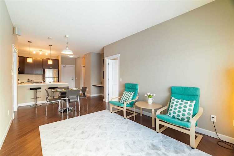 # 412 3715 Whitelaw Lane Edmonton, AB T6W 2C3