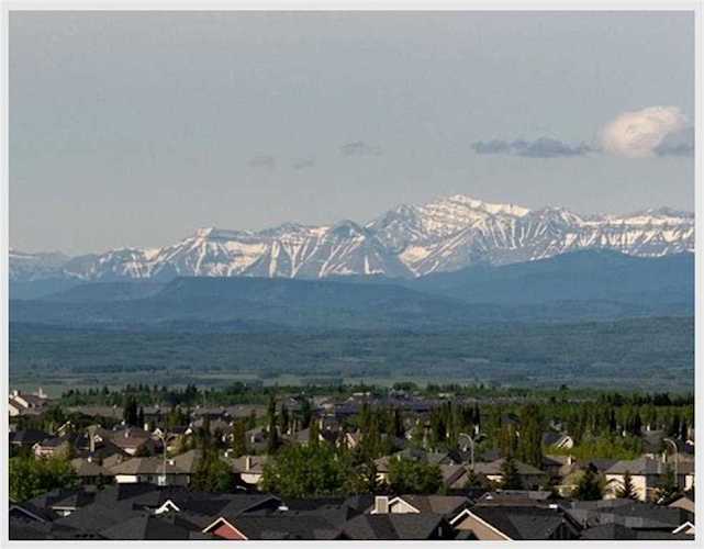 20 Coachway Rd SW #2132 Calgary, AB T3H 1E6