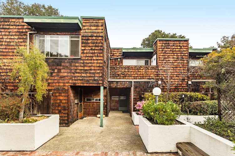 653 Forest Ave Palo Alto, CA 94301