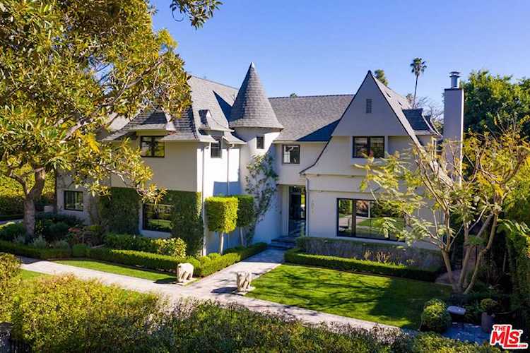 2012 La Mesa Drive Santa Monica, CA 90402
