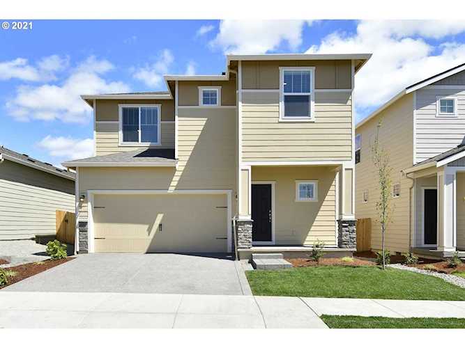 1322 W 16th Ave La Center, WA 98629