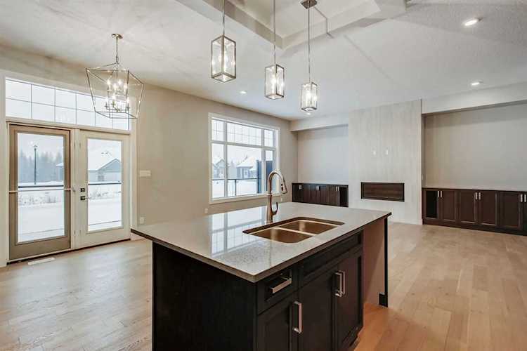 # 38 20425 93 Avenue Edmonton, AB T5T 4K6