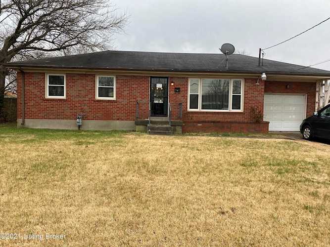 1902 Floradora Dr Louisville, KY 40272 | MLS 1577018 Photo 1