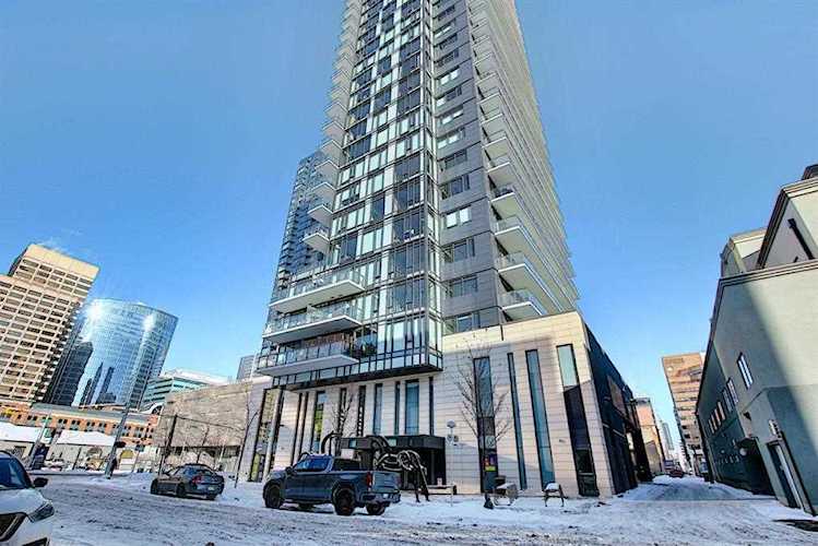 1010 6 St SW #601 Calgary, AB T2R 1B4