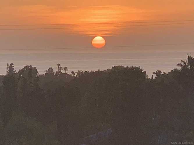1531 Burgundy Encinitas, CA 92024