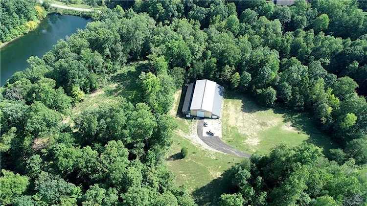 5465 E King Trl Martinsville, IN 46151