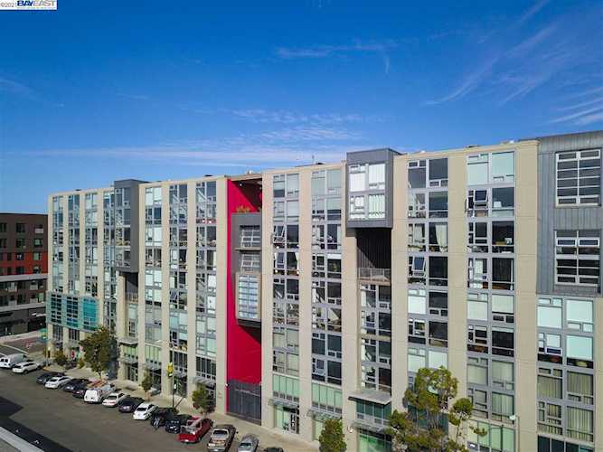 311 Oak St Oakland, CA 94607