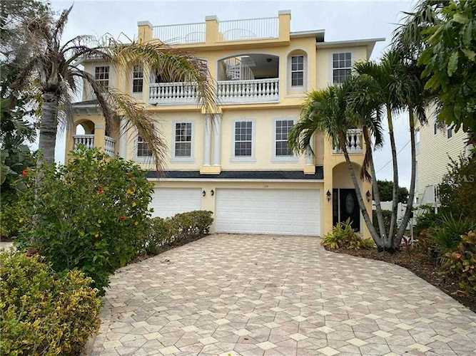 799 E Gulf Blvd Indian Rocks Beach, FL 33785