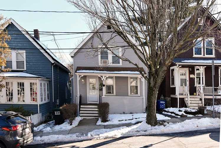 109 Moreland St Somerville, MA 02145