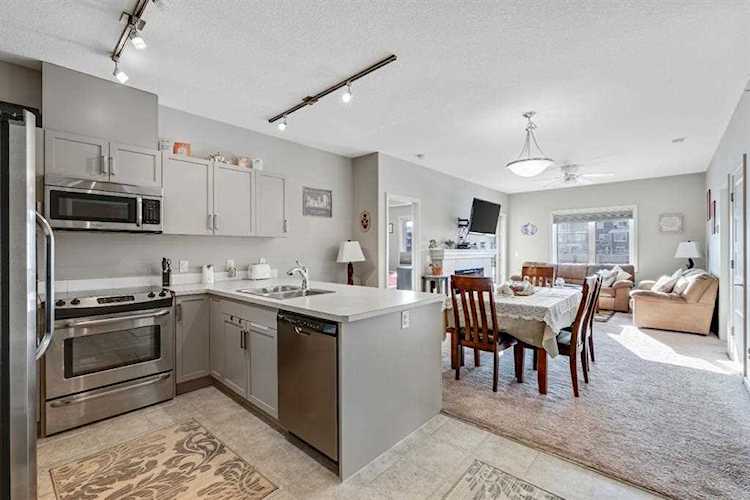 450 Kincora Glen Rd NW #3403 Calgary, AB T3R 1S2