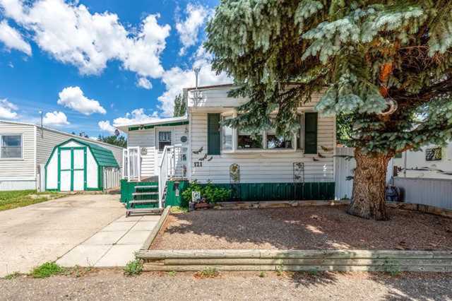 4000 13 Ave SE Medicine Hat, AB T1B 1