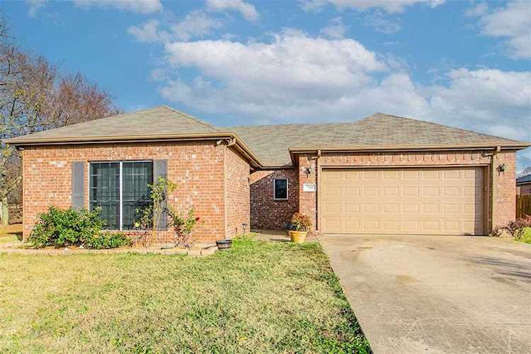708 Haworth Lane Gunter, TX 75058