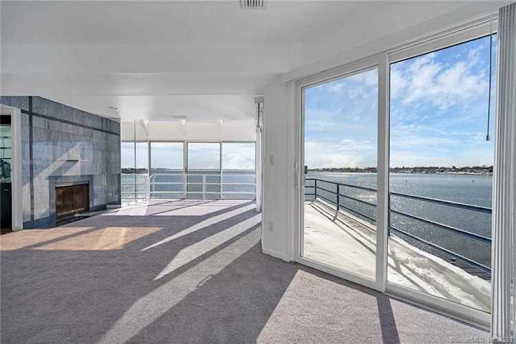 6 Harbour Close #6 New Haven, CT 06519