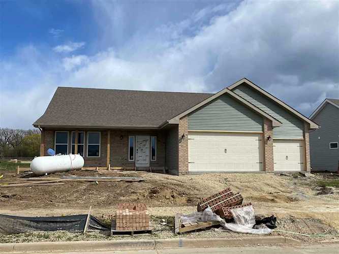 704 Kenseth Way Cambridge, WI 53523