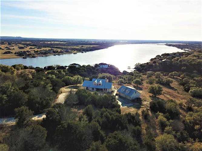2102 Tree Top Court Granbury, TX 76049