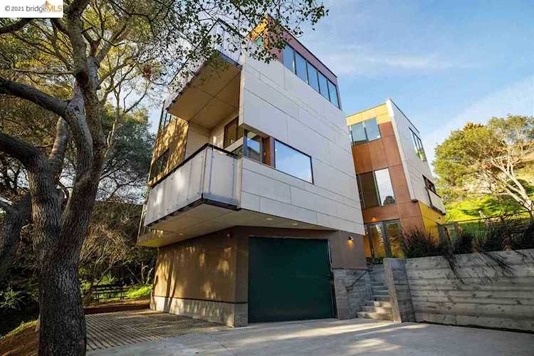2706 Shasta Rd Berkeley, CA 94708
