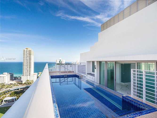 300 Sunny Isles Blvd #PH 3 Sunny Isles Beach, FL 33160