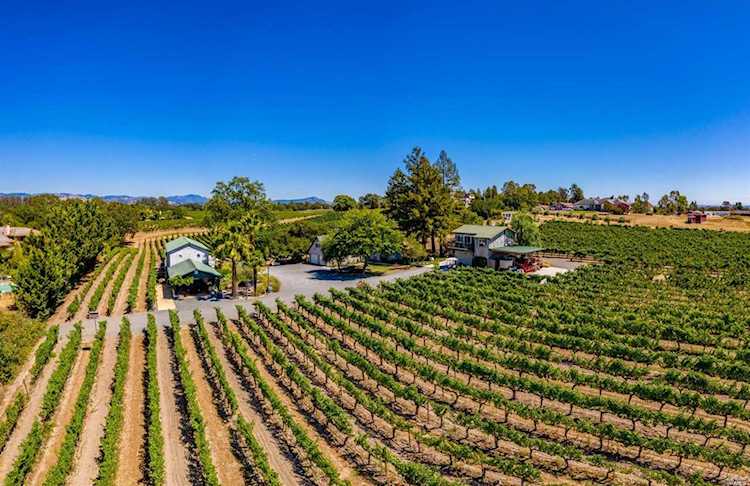 3701 Viking Road Santa Rosa, CA 95401