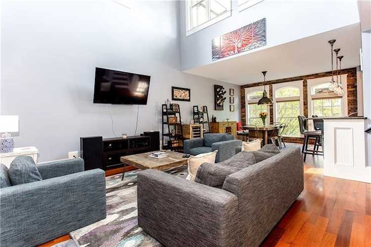 1890 Gordon Manor NE Atlanta, GA 30307