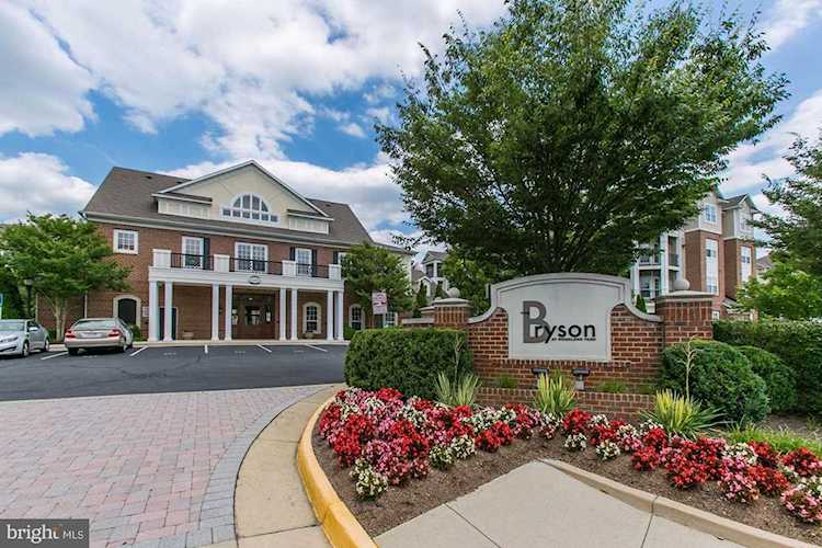 12933 Centre Park Circle #101 Herndon, VA 20171