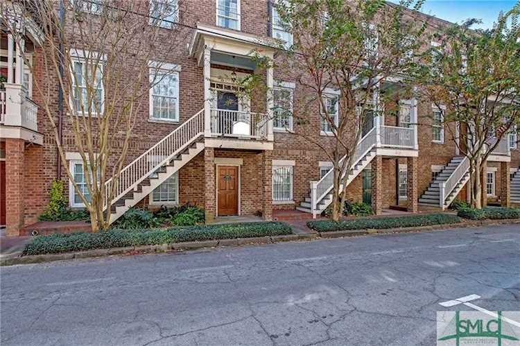 311 W Taylor St Savannah, GA 31401