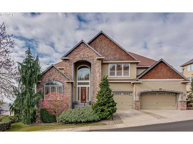5265 NW Fernridge Dr Camas, WA 98607