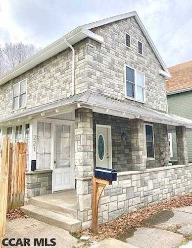 221 10th Street N Philipsburg, PA 16866