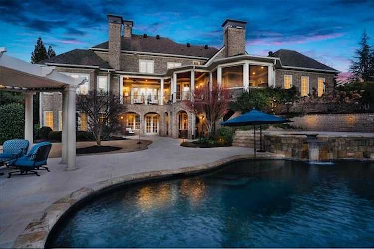 15926 Manor Club Dr Milton, GA 30004