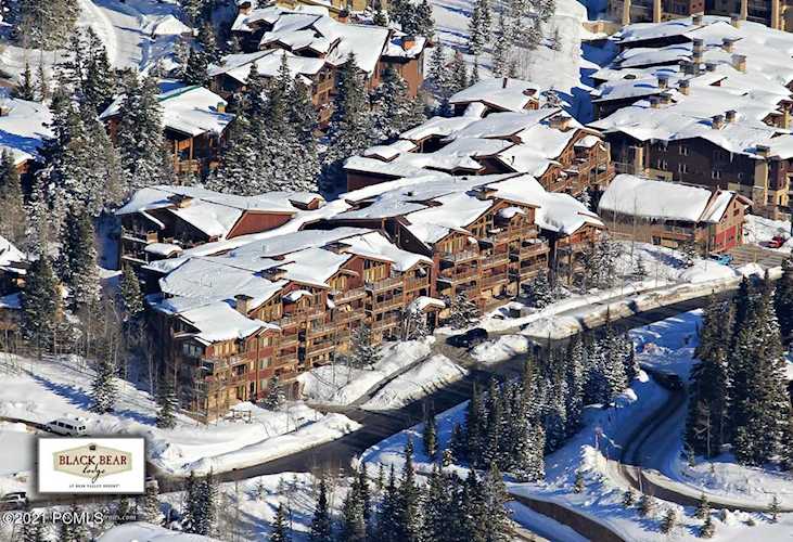 7447 Royal St Park City, UT 84060
