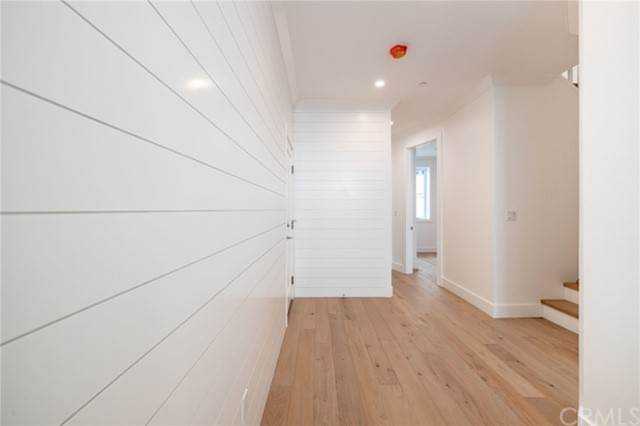 2114 Carnegie Lane #B Redondo Beach, CA 90278 | MLS SB21029726 Photo 1