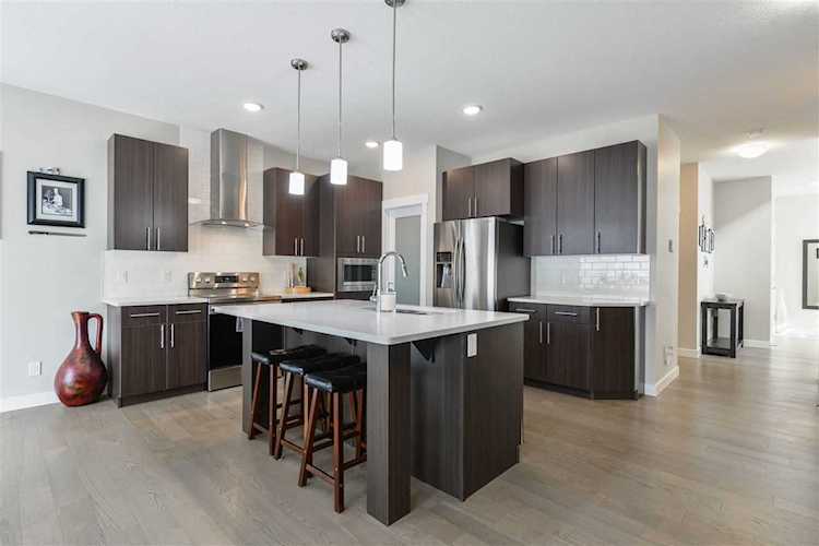 90 Joyal Way St. Albert, AB T8N 7V4