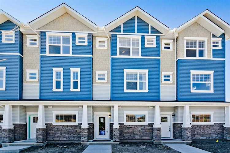 115 Sagewood Dr #504 Airdrie, AB T4B 3B3