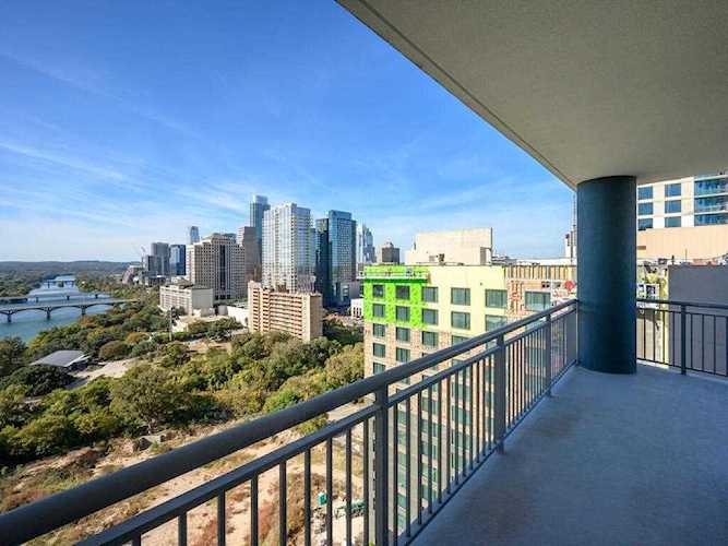 603 Davis ST #1904 Austin, TX 78701