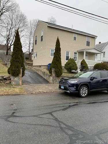 272 Birmingham Street Bridgeport, CT 06606