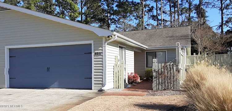 6011 Caddy Circle Wilmington, NC 28405