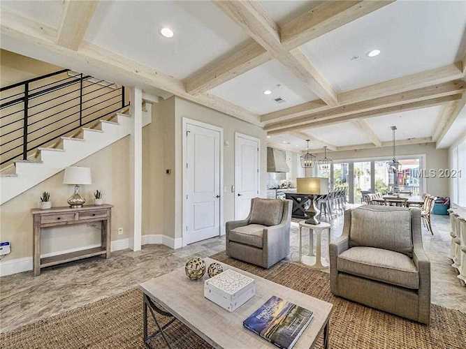 30 Bradley Circle Hilton Head Island, SC 29928