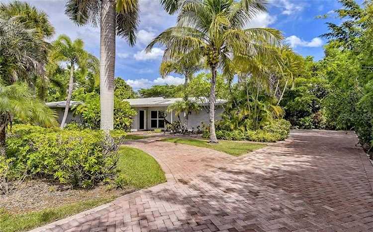 241 Bird Key Dr Sarasota, FL 34236