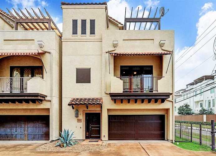 5218 Feagan St Houston, TX 77007