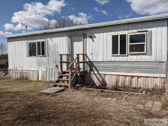 5196 S 2000 W Rexburg, ID 83440
