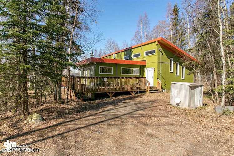 2728 E 68th Avenue Anchorage, AK 99507